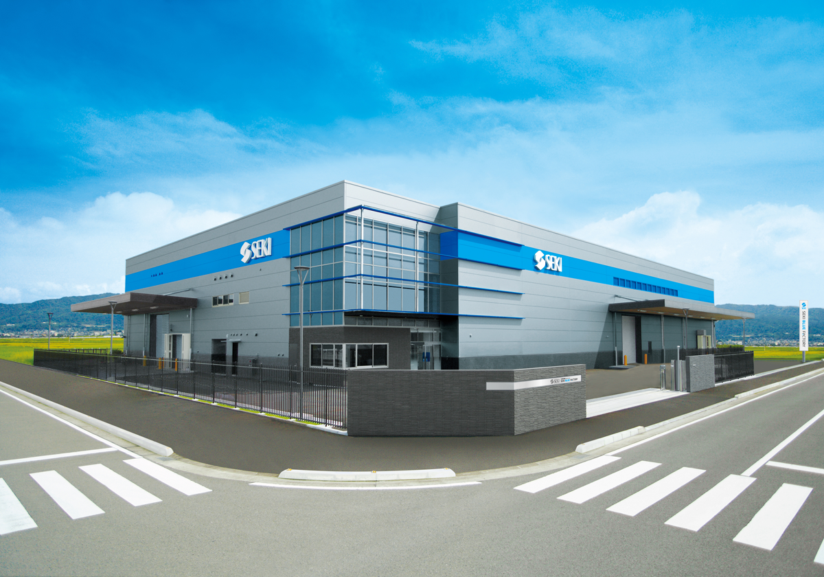 クリーンルーム最新工場　SEKI　BLUE　FACTORY